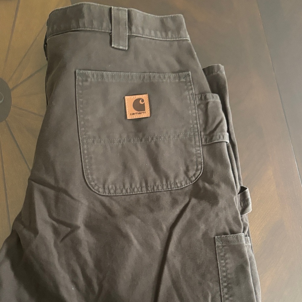 Carhartt Men’s Dark Brown Cargo Work Pants - Barely worn